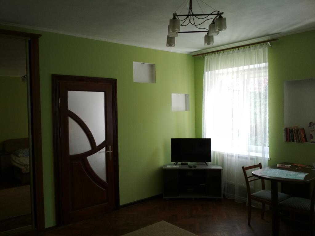 Like A Local Apartment Львов Экстерьер фото